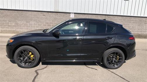 2020 Alfa Romeo Stelvio Ti Sport
