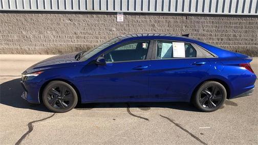 2021 Hyundai ELANTRA SEL