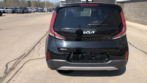 Fusion Black 2023 Kia Soul LX
