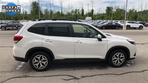 2023 Subaru Forester Premium