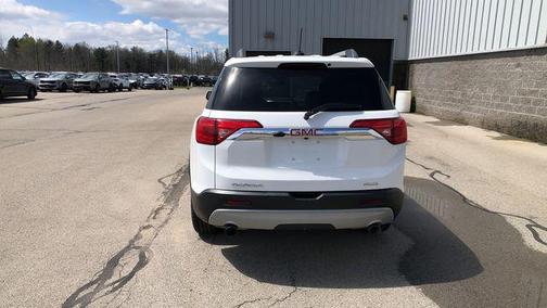 Summit White 2019 GMC Acadia SLT-1