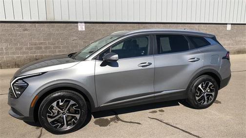 2025 Kia Sportage EX