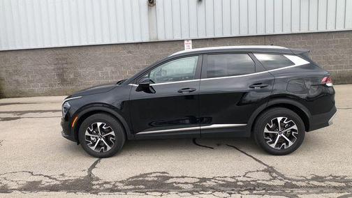 2025 Kia Sportage EX