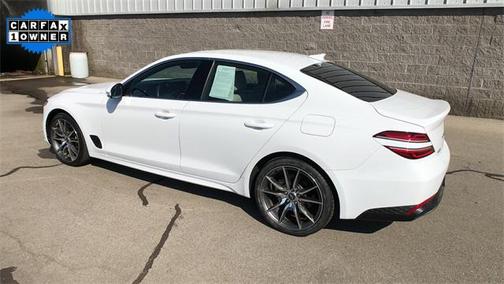 2023 Genesis G70 2.0T RWD