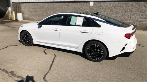 2023 Kia K5 GT-Line