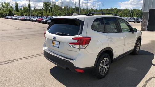 2022 Subaru Forester Premium