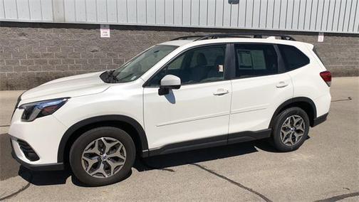 2022 Subaru Forester Premium