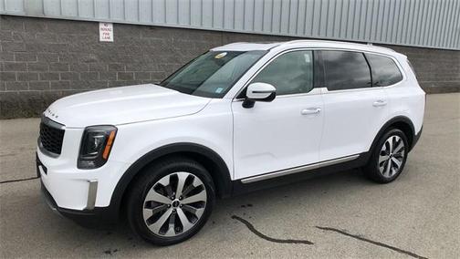 2022 Kia Telluride S