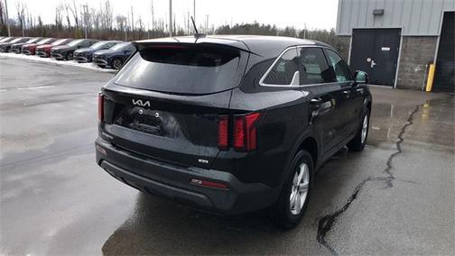 2023 Kia Sorento LX