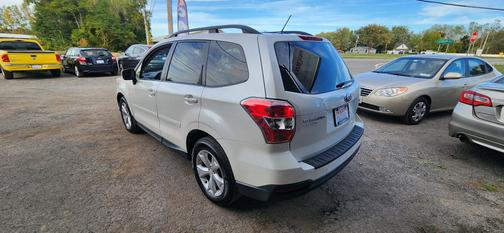 2015 Subaru Forester 2.5i Premium