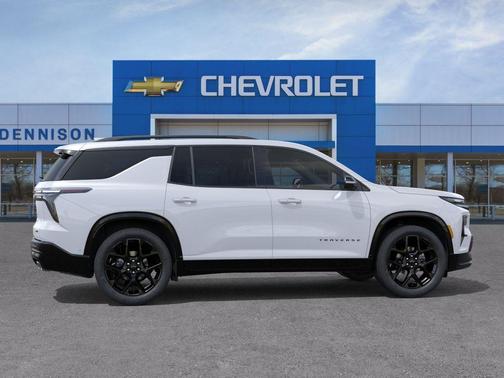 Polar White 2026 Chevrolet Traverse RS
