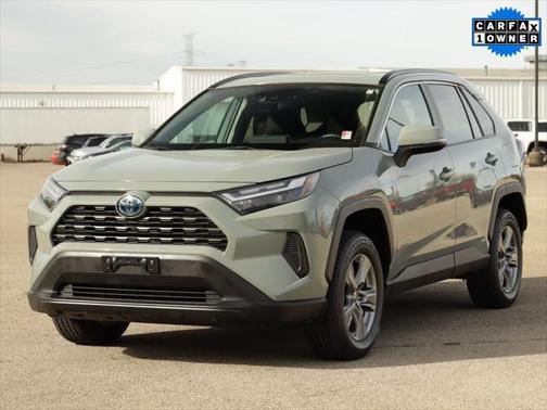 2022 Toyota RAV4 Hybrid XLE