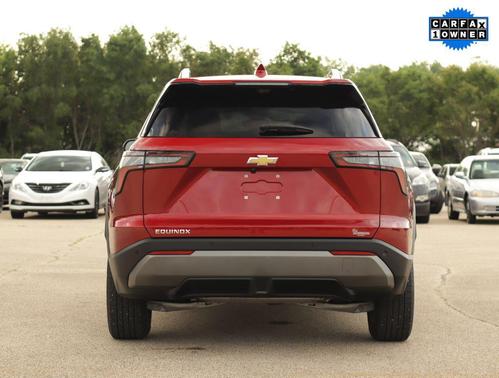 Radiant Red Tintcoat 2025 Chevrolet Equinox 1LT