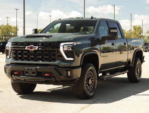 2025 Chevrolet Silverado 2500 4WD Crew Cab Standard Bed ZR2