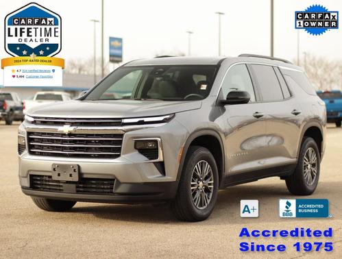 2025 Chevrolet Traverse LT