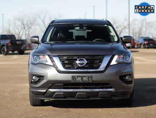 2018 Nissan Pathfinder SL