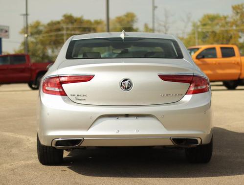 2018 Buick LaCrosse Essence