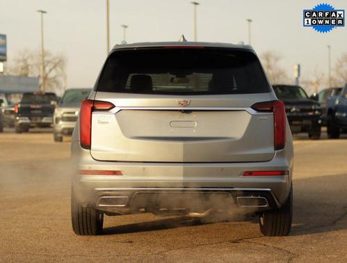 2025 Cadillac XT6 Premium Luxury FWD