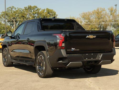 2026 Chevrolet Silverado EV LT