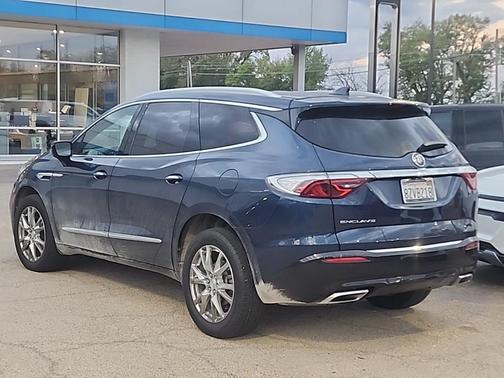 2022 Buick Enclave FWD Essence