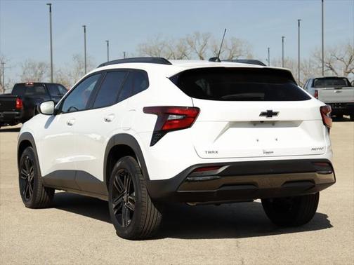 2025 Chevrolet Trax FWD ACTIV