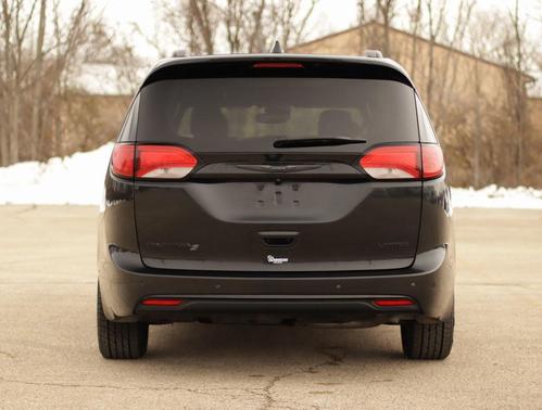 2020 Chrysler Pacifica Limited