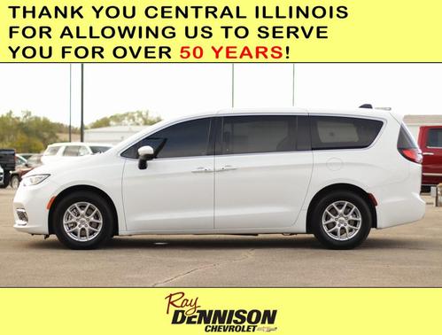 2023 Chrysler Pacifica Touring L