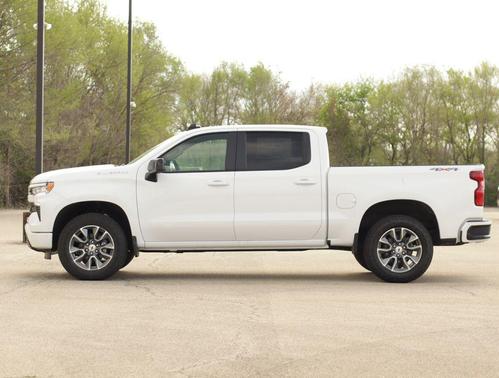 Summit White 2026 Chevrolet Silverado 1500 RST