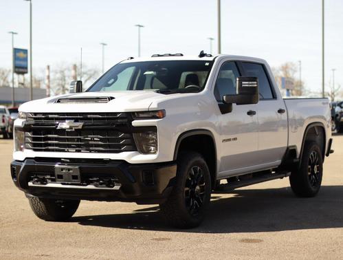 2026 Chevrolet Silverado 2500 Custom
