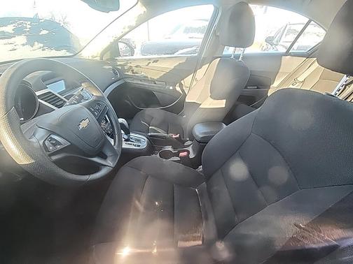 2015 Chevrolet Cruze 1LT