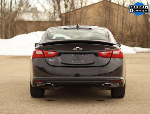 2022 Chevrolet Malibu FWD RS