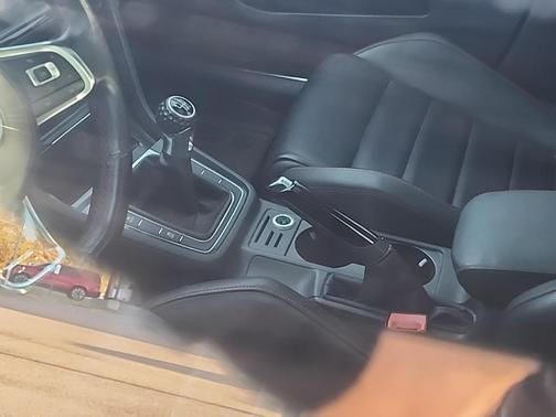 2016 Volkswagen Golf GTI 2.0T SE 4-Door