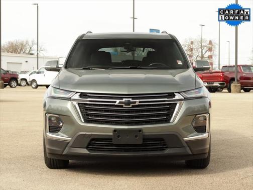 2022 Chevrolet Traverse LT Cloth