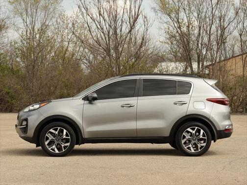 2022 Kia Sportage EX