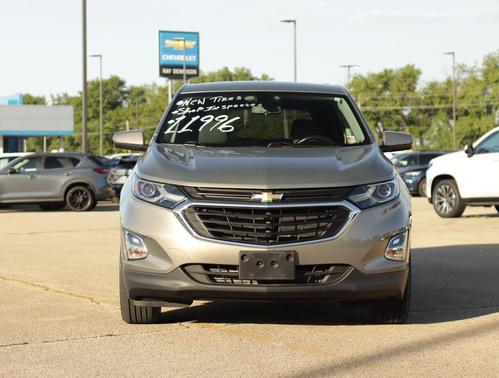 Pepperdust Metallic 2018 Chevrolet Equinox LT