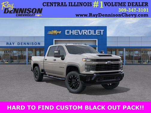 Summit White 2026 Chevrolet Silverado 2500 Custom