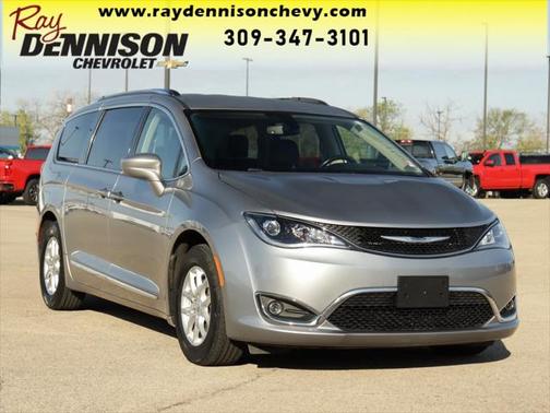 2020 Chrysler Pacifica Touring L