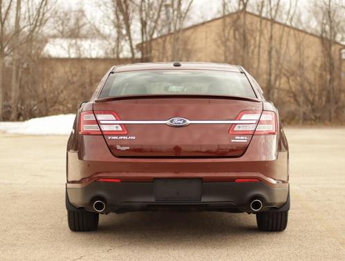 2016 Ford Taurus SEL
