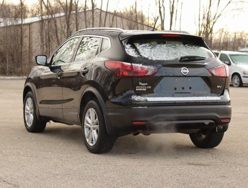 2018 Nissan Rogue Sport SV