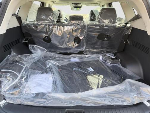 Steel Gray 2026 Kia Seltos EX