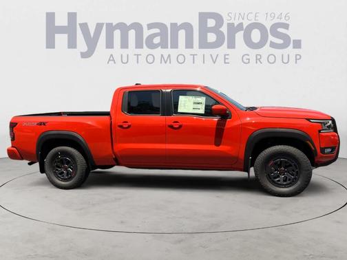 Afterburn Orang 2026 Nissan Frontier PRO-4X