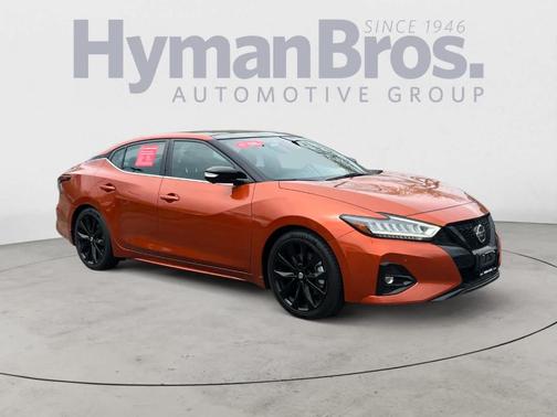 Sunset Drift Chromaflair 2021 Nissan Maxima SR