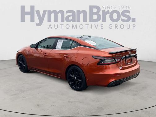 Sunset Drift Chromaflair 2021 Nissan Maxima SR