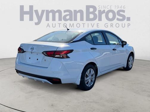 2025 Nissan Versa S
