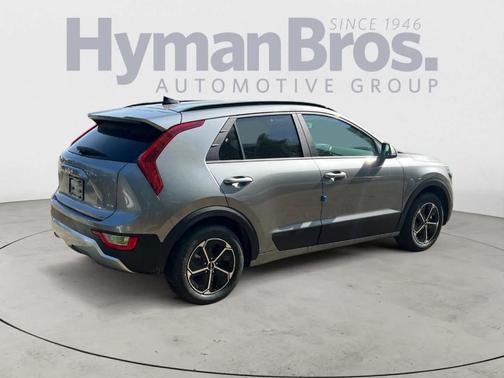2025 Kia Niro EX