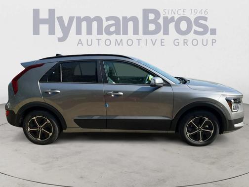 2025 Kia Niro EX