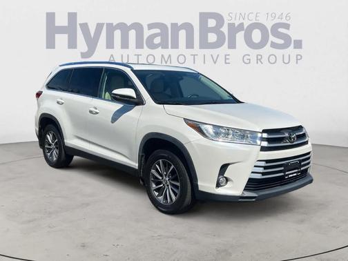 Blizzard Pearl 2019 Toyota Highlander XLE