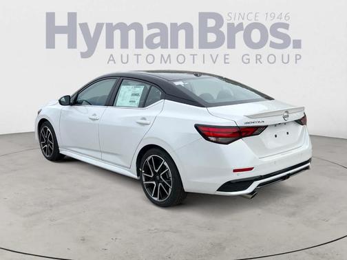 2025 Nissan Sentra SR