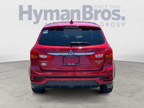 Rally Red Metallic 2018 Mitsubishi Outlander Sport SE