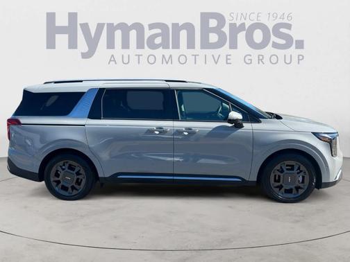 2025 Kia Carnival SX
